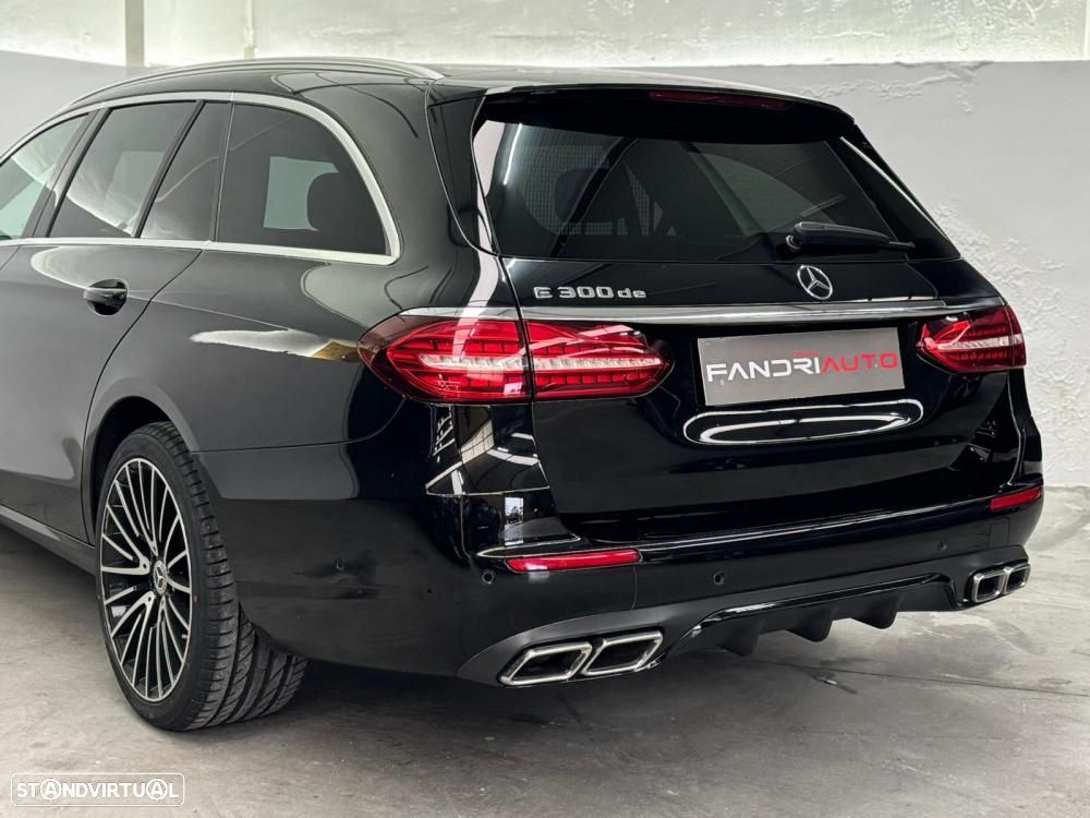 Mercedes-Benz E 300 de AMG Line - 16