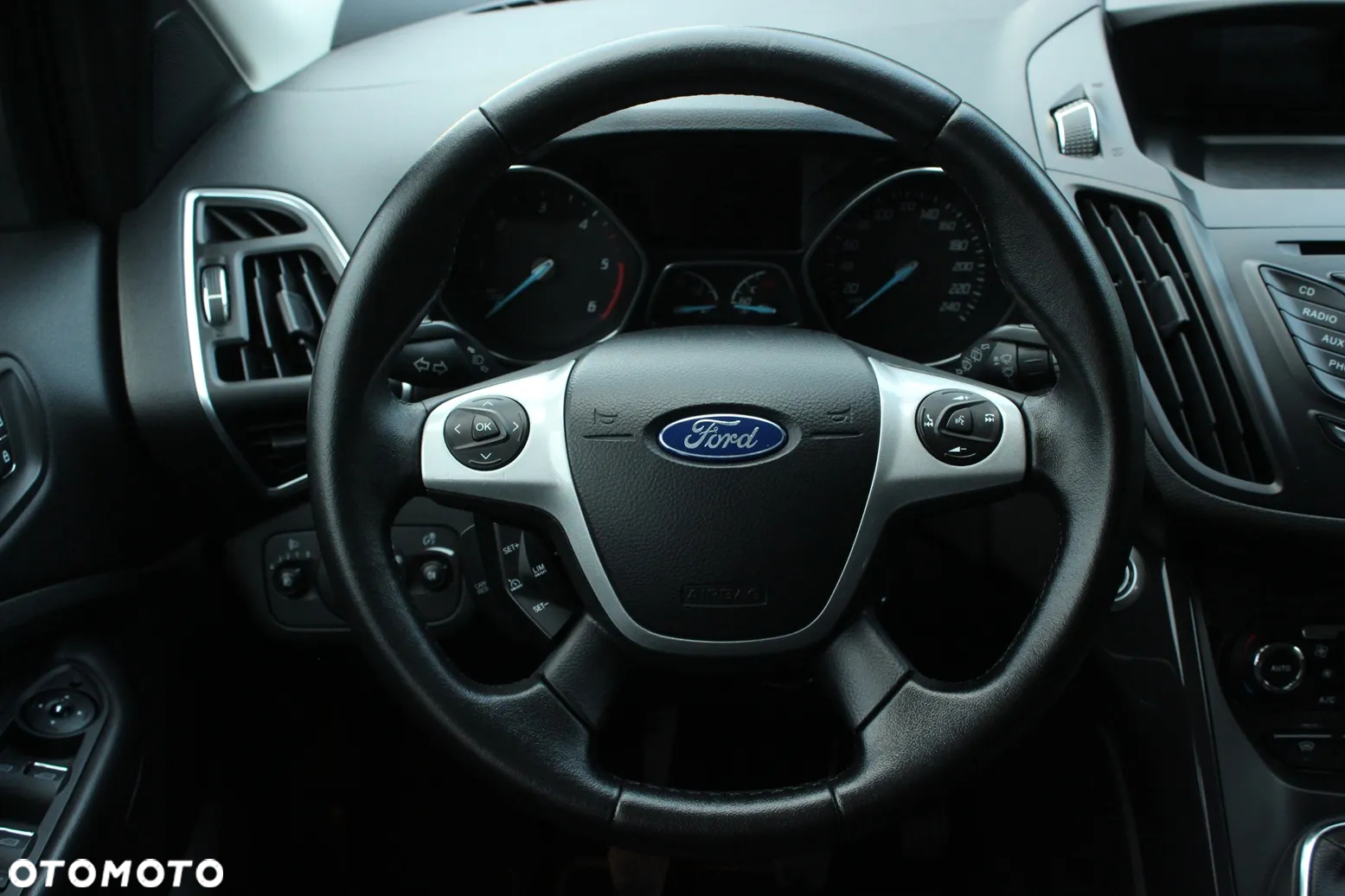 Ford Kuga 2.0 TDCi 4WD Titanium - 26