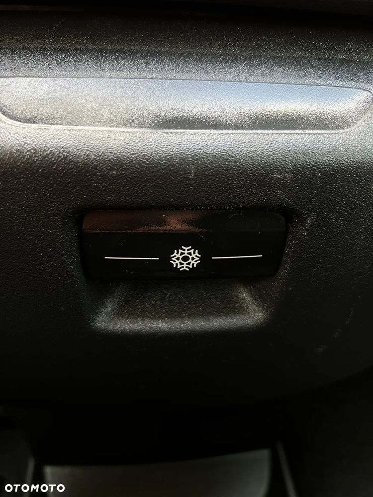 Citroën C4 Picasso - 30