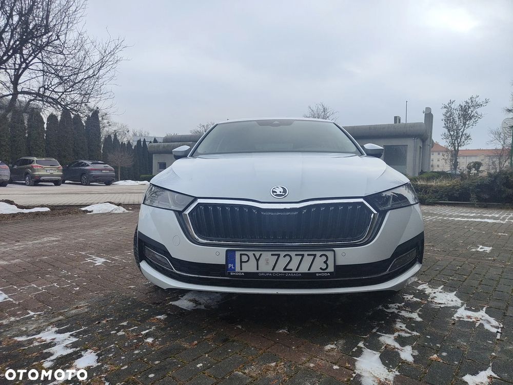 Skoda Octavia 2.0 TDI Style DSG - 4