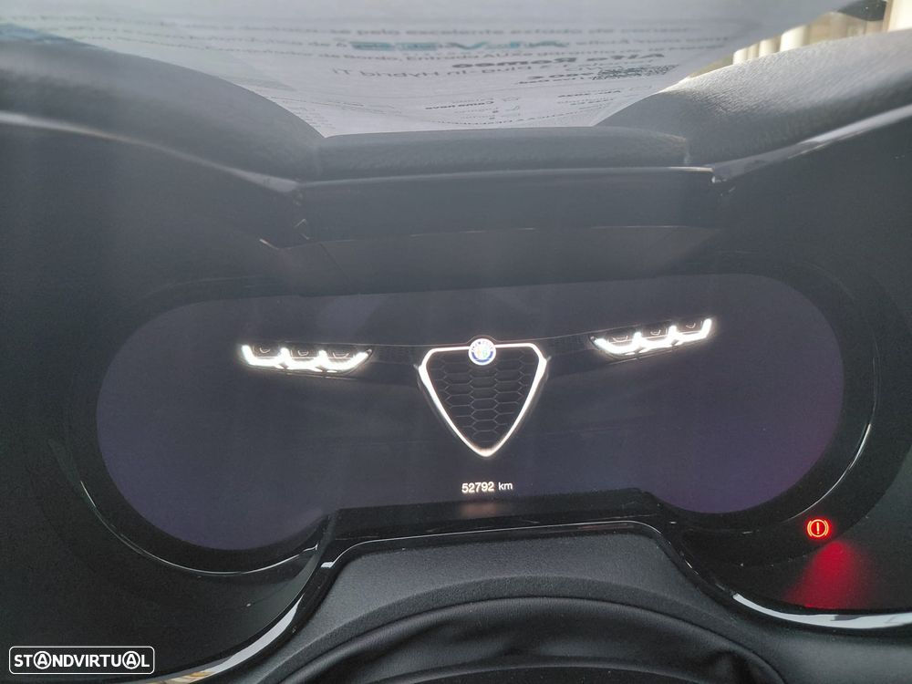 Alfa Romeo Tonale 1.3 Plug-In Hybrid TI e-AWD - 8