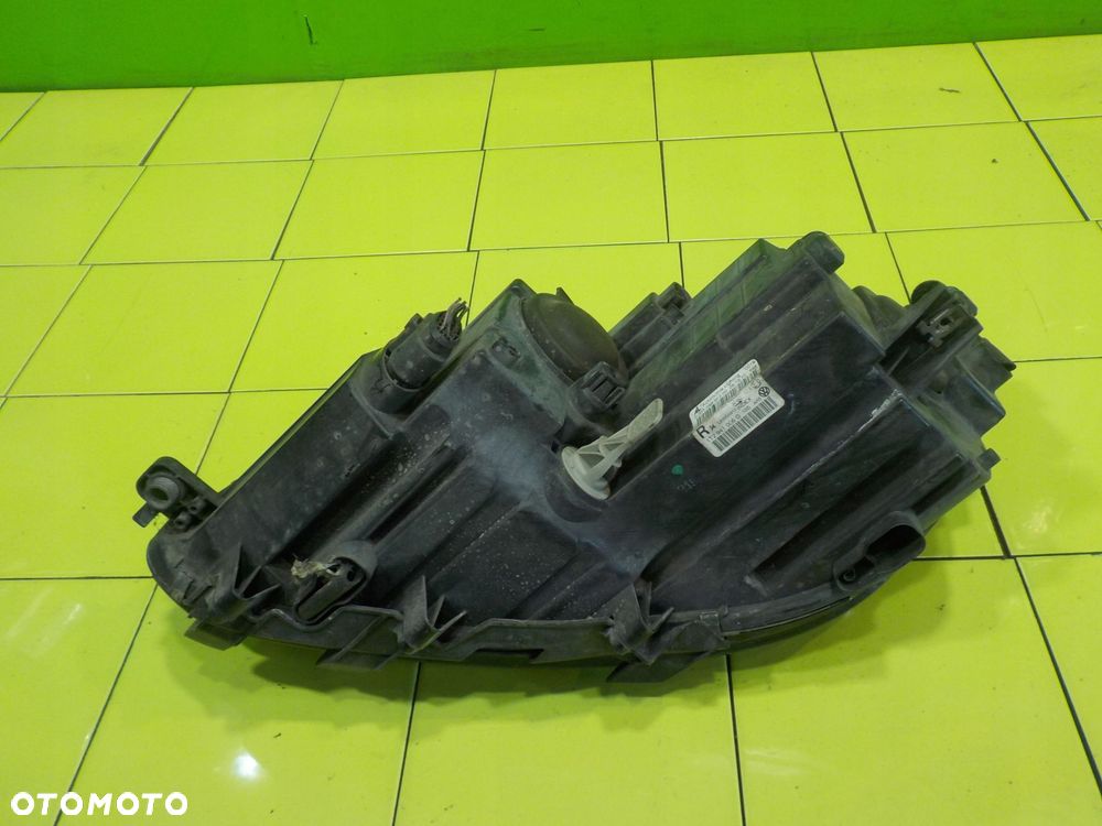 VW TOURAN LIFT II 1.6 TDI 11r lampa prawa przod 1T2941006G 030126860200 - 9