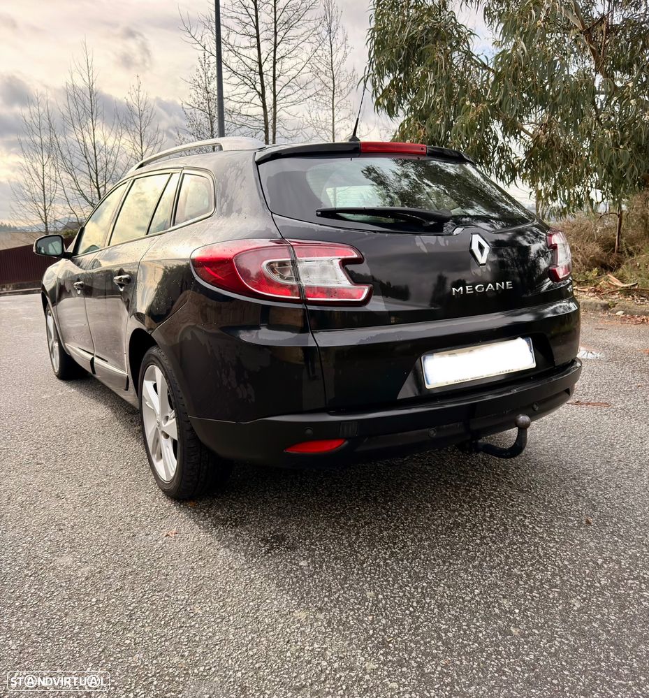 Renault Mégane ENERGY dCi 110 Start & Stop Bose Edition - 3