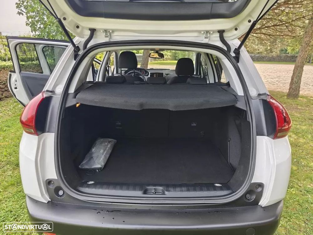 Peugeot 2008 1.2 PureTech Style — fotografia 15