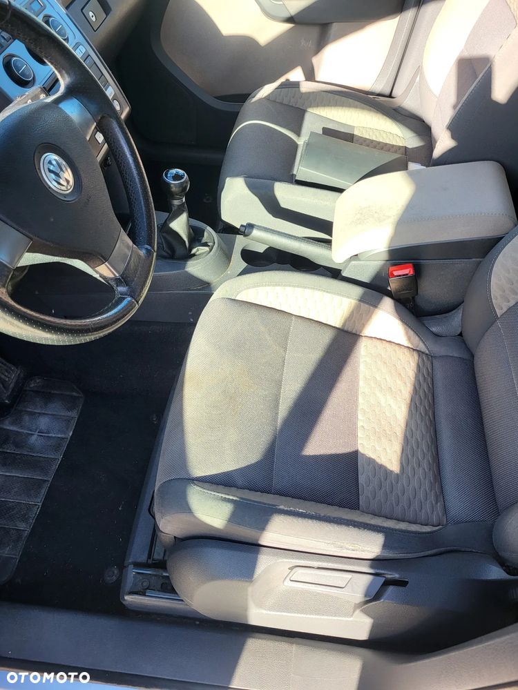 Volkswagen Touran 1.9 TDI - 10