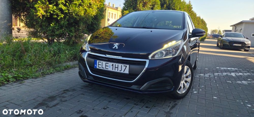 Peugeot 208 1.2 PureTech GPF Signature S&S - 2