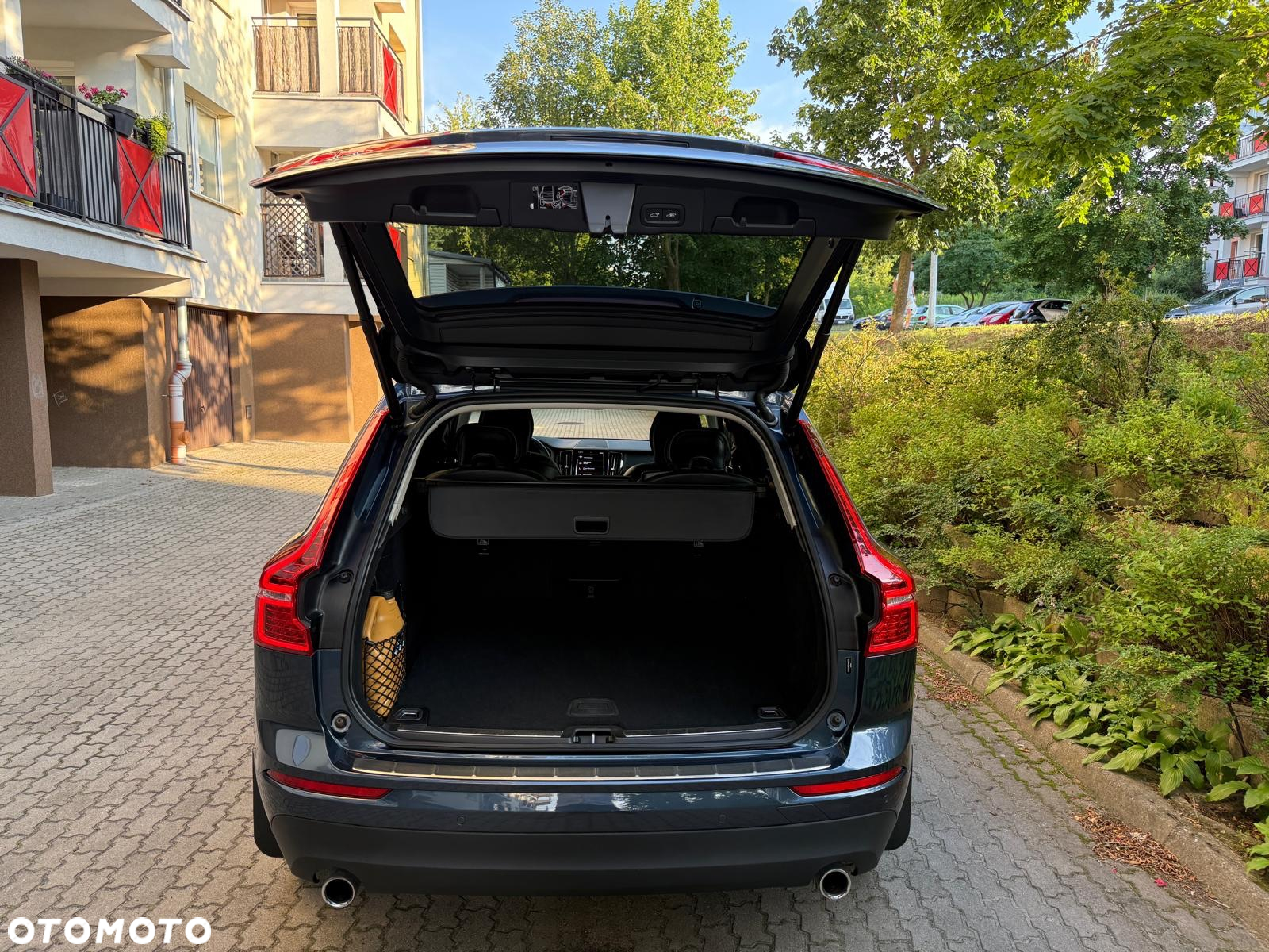 Volvo XC 60 T5 AWD Geartronic Momentum - 16