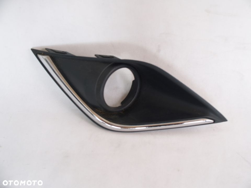 Mitsubishi Outlander 3 Atrapa kratka lewa III FL Lift 15-18r - 1