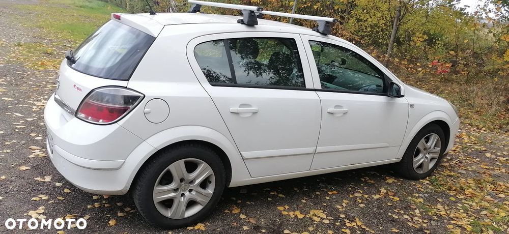Opel Astra 1.4 - 15