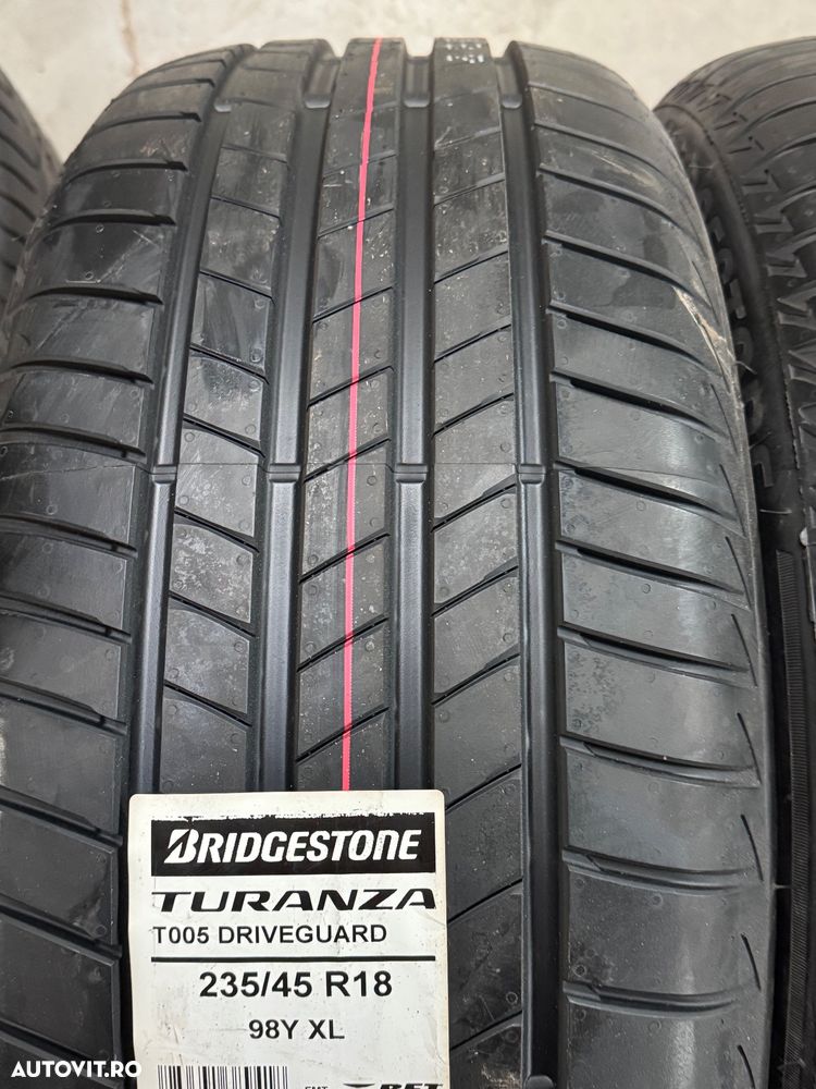 Vând 4 anvelope 235/45/18 bridgestone de vară cu runflat noi - 3