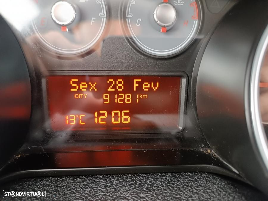 Fiat Punto 1.2 Easy S&S - 9