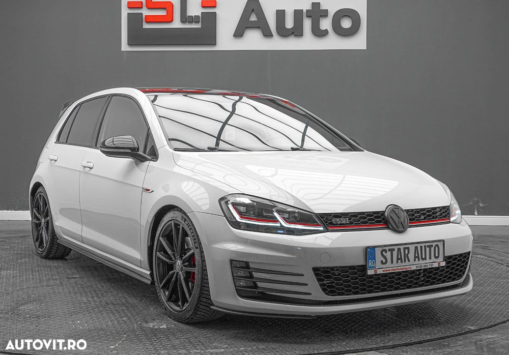 Volkswagen Golf GTI 2.0 TSI OPF DSG Performance - 4