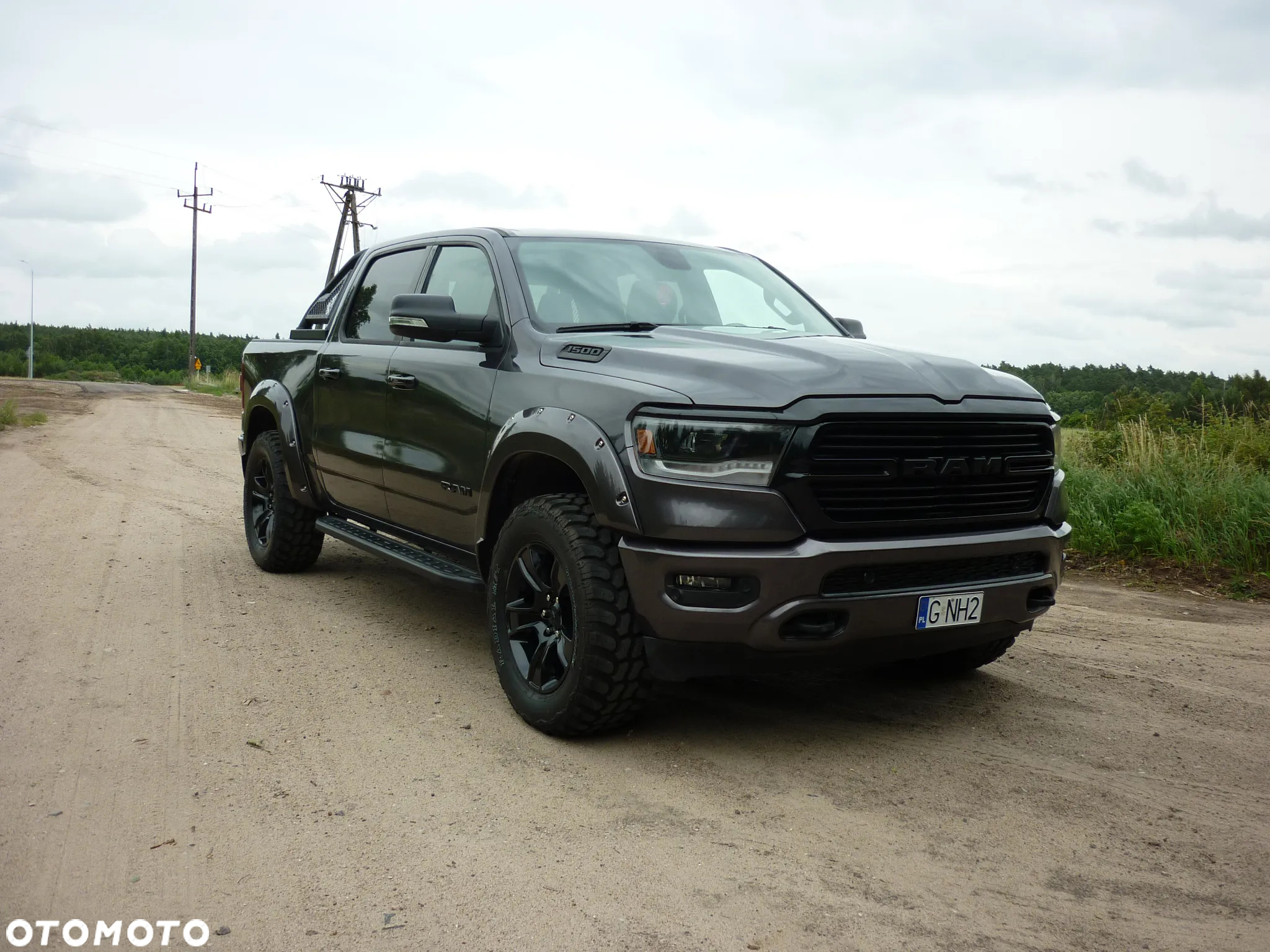 Dodge RAM 1500 5.7 4x4 - 2
