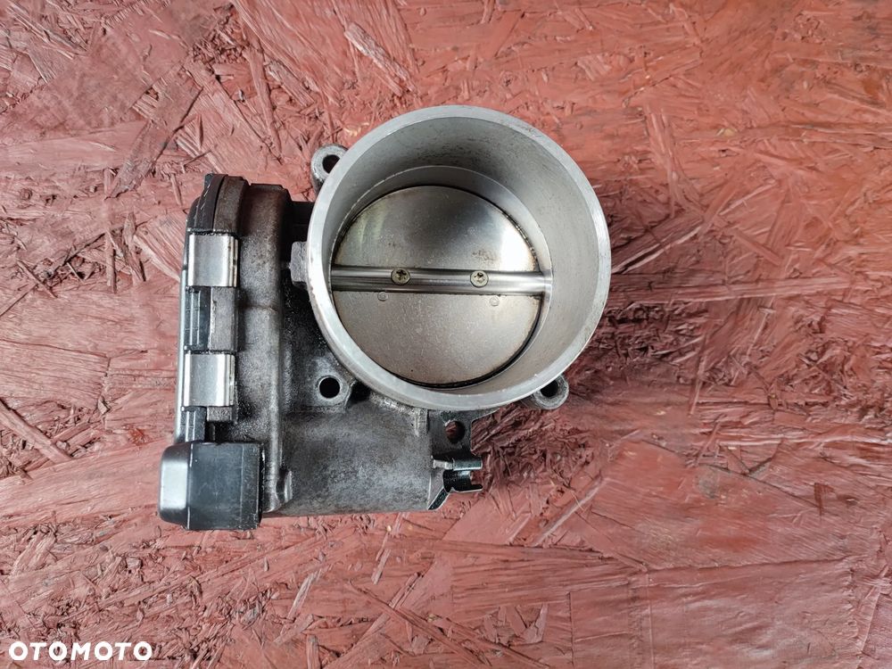 PORSCHE CAYENNE ORYGINALNA ELEKTRYCZNA PRZEPUSTNICA POWIETRZA BOSCH DO SILNIKA 4.5 V8 M48.00 O NR. 0280750114 OEM - 8