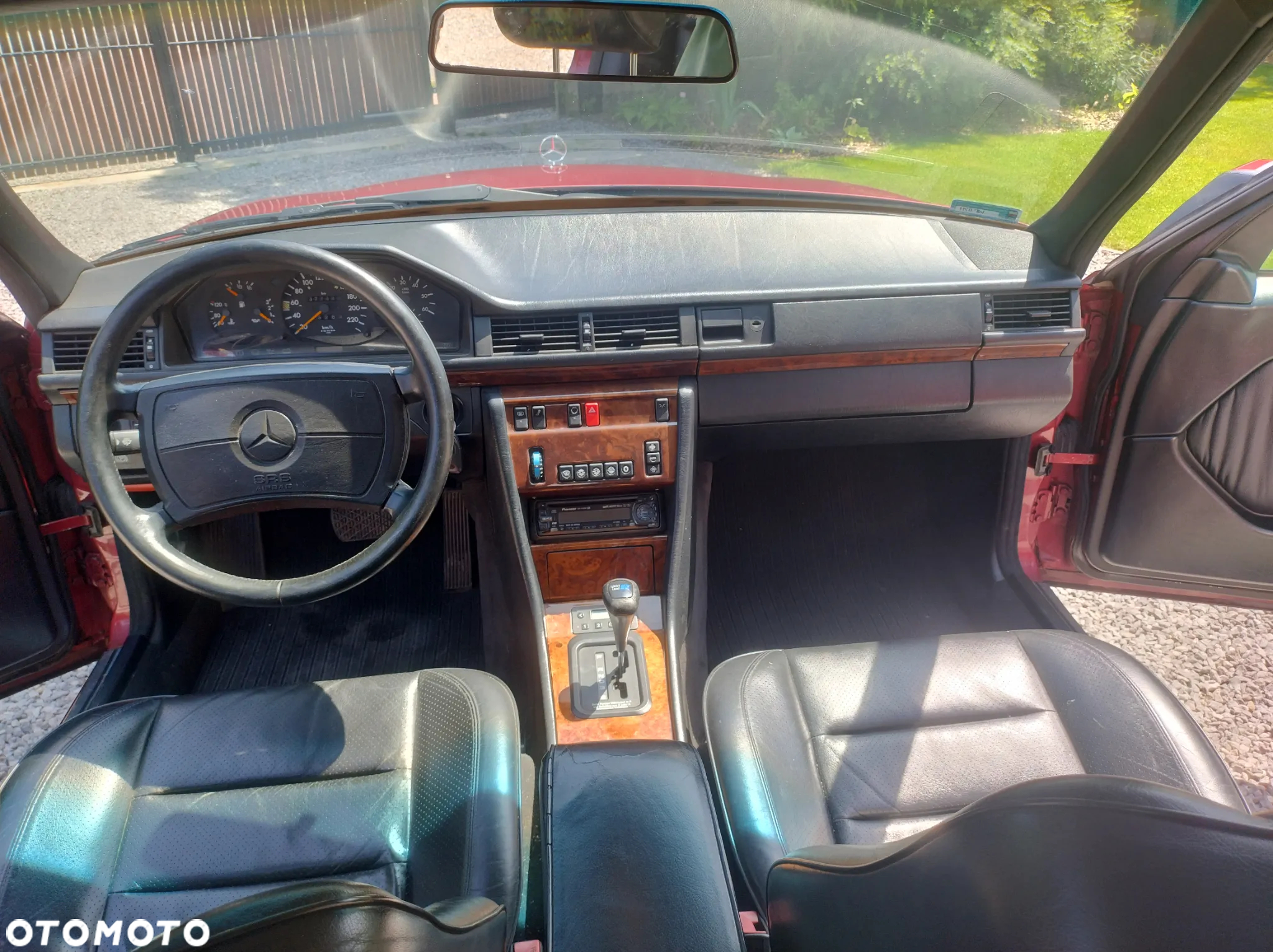 Mercedes-Benz W124 (1984-1993) - 19