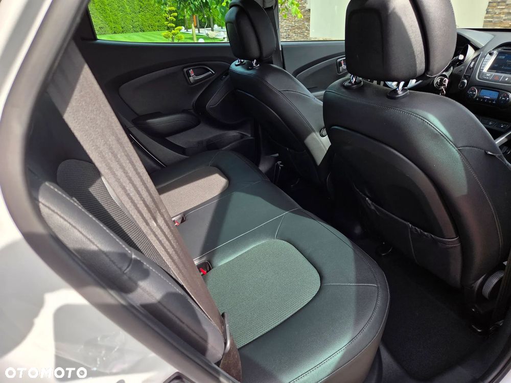 Hyundai ix35 blue 1.6 2WD Finale Gold - 25