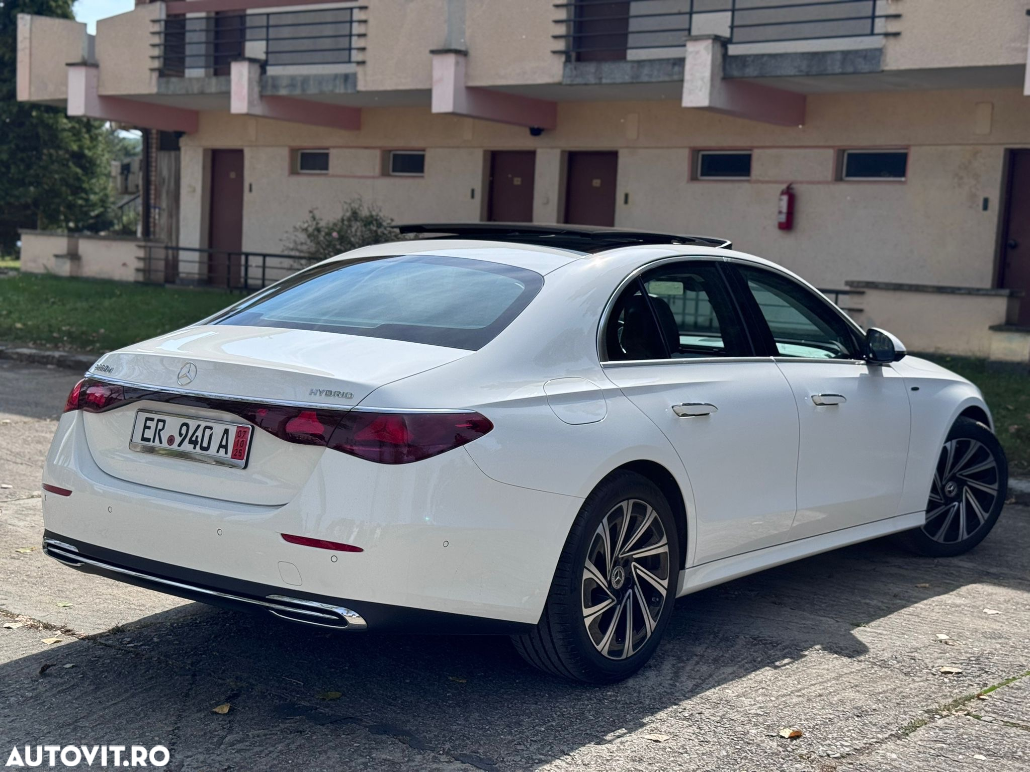 Mercedes-Benz E - 3