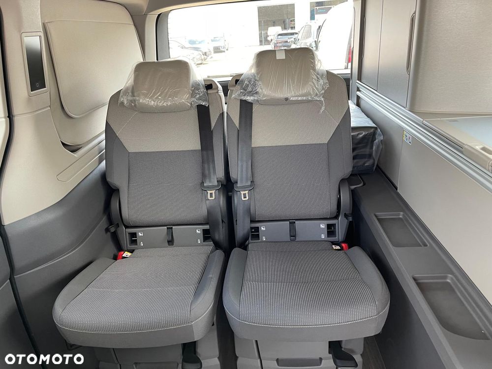 Volkswagen California - 34