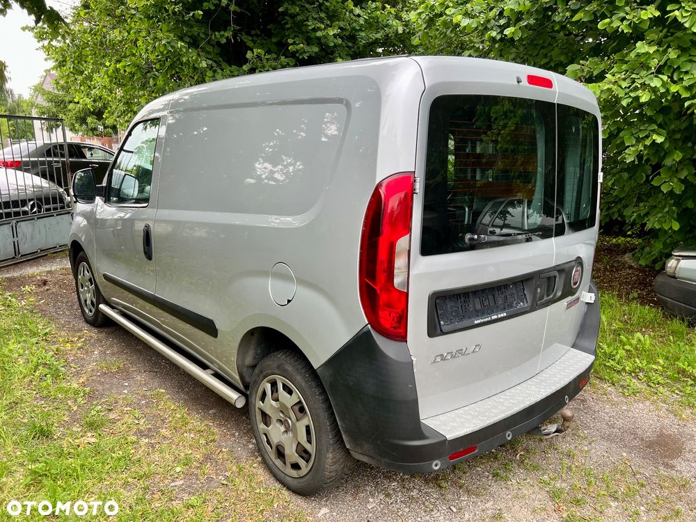 Fiat Doblo - 10