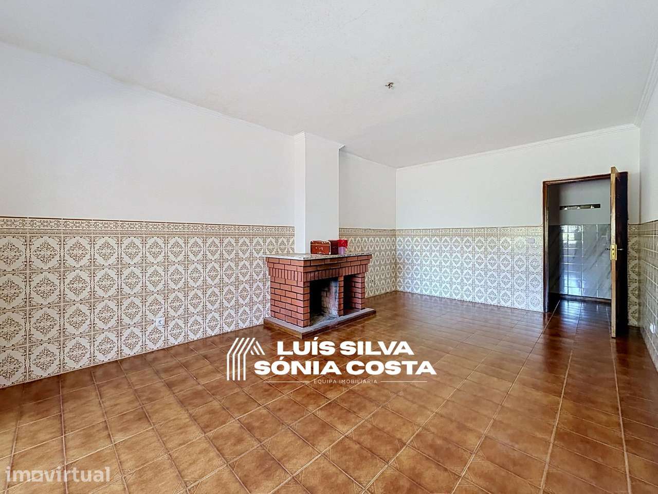 Apartamento T3 c/ Garagem, Varandas & Elevador – Centro da Feira... - Grande imagem: 4/28