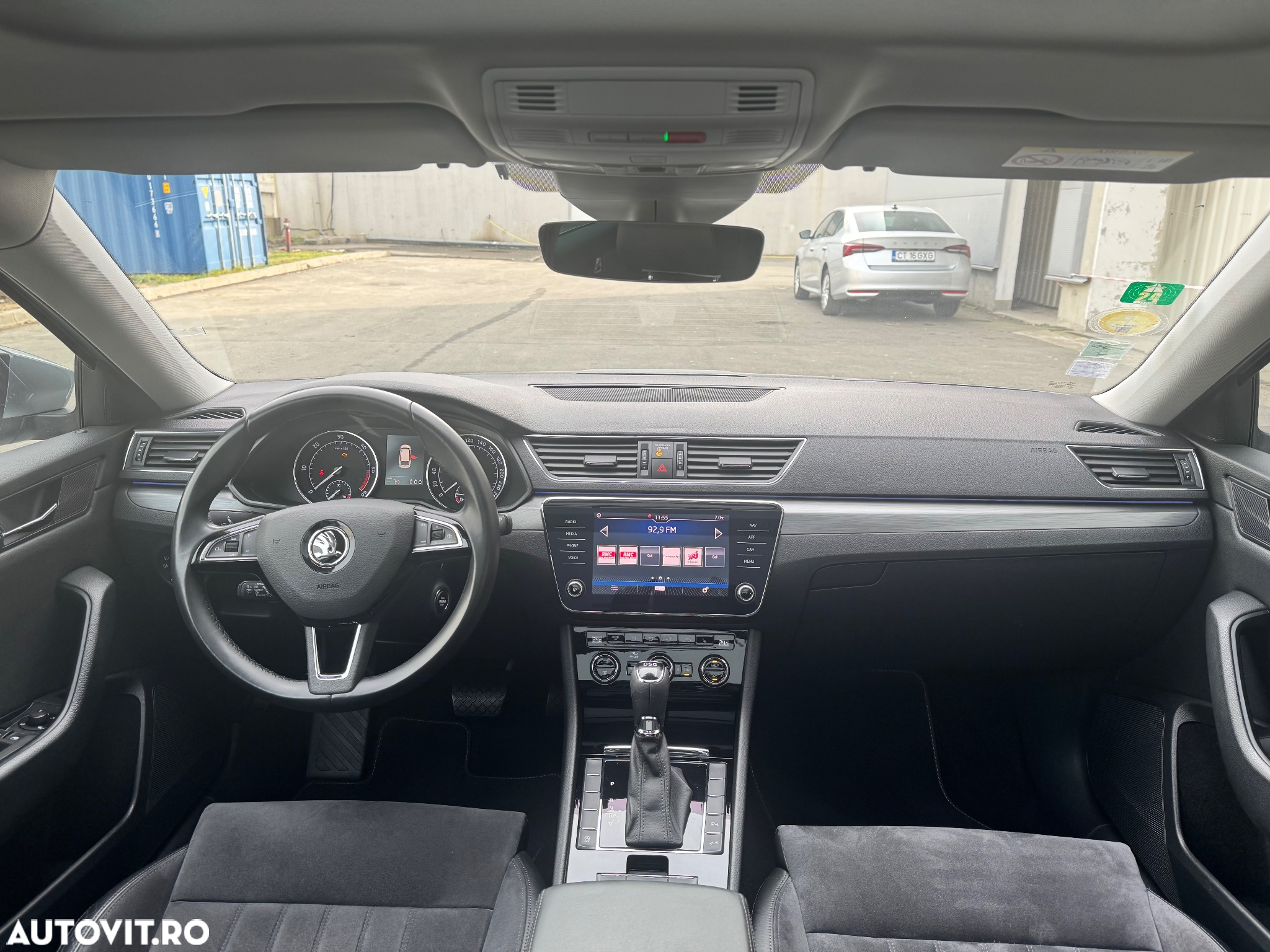 Skoda Superb Combi 2.0 TDI DSG Premium Edition - 15