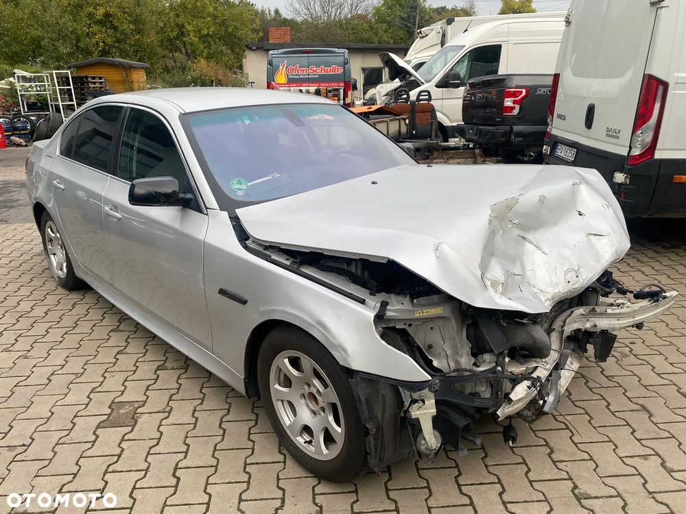 BMW Seria 5 525d - 3