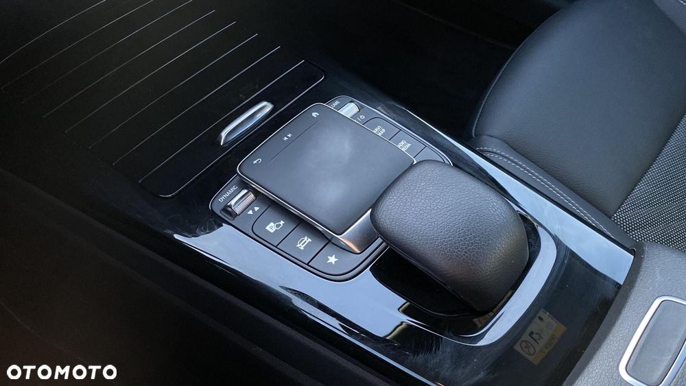 Mercedes-Benz Klasa A 200 Style 7G-DCT - 15
