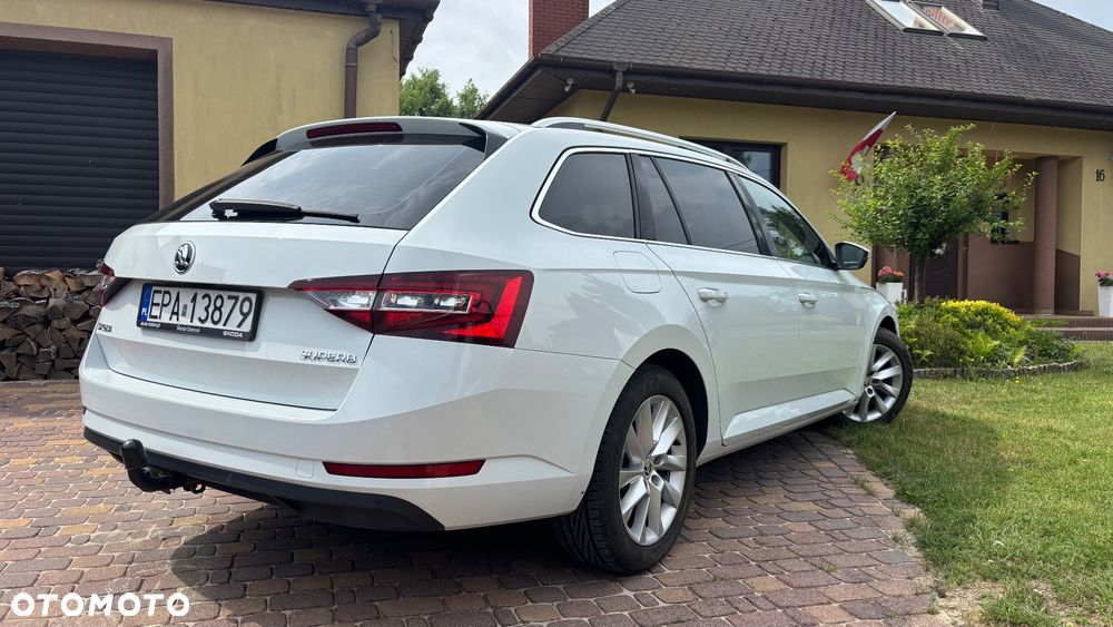 Skoda Superb 2.0 TDI Style DSG - 3