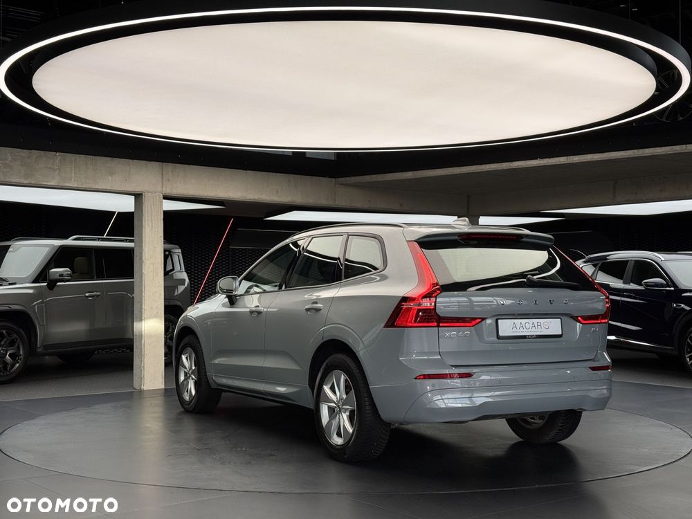 Volvo XC 60 B4 B Essential - 4
