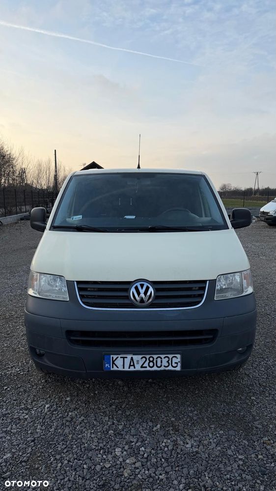 Volkswagen Caravelle L1 - 2
