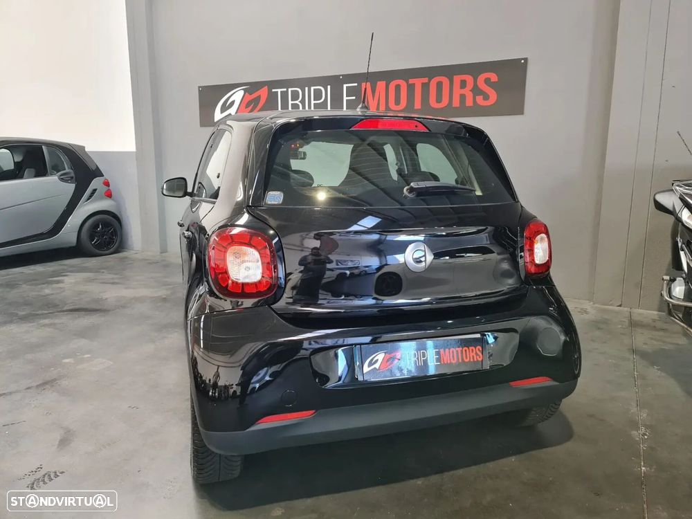 Smart ForFour - 18