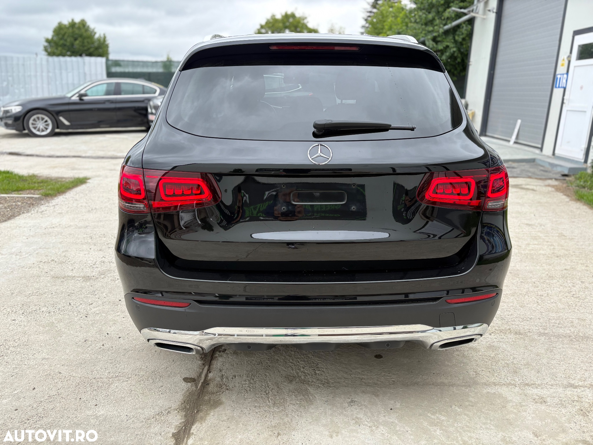 Mercedes-Benz GLC 200 d 4Matic 9G-TRONIC Exclusive - 11