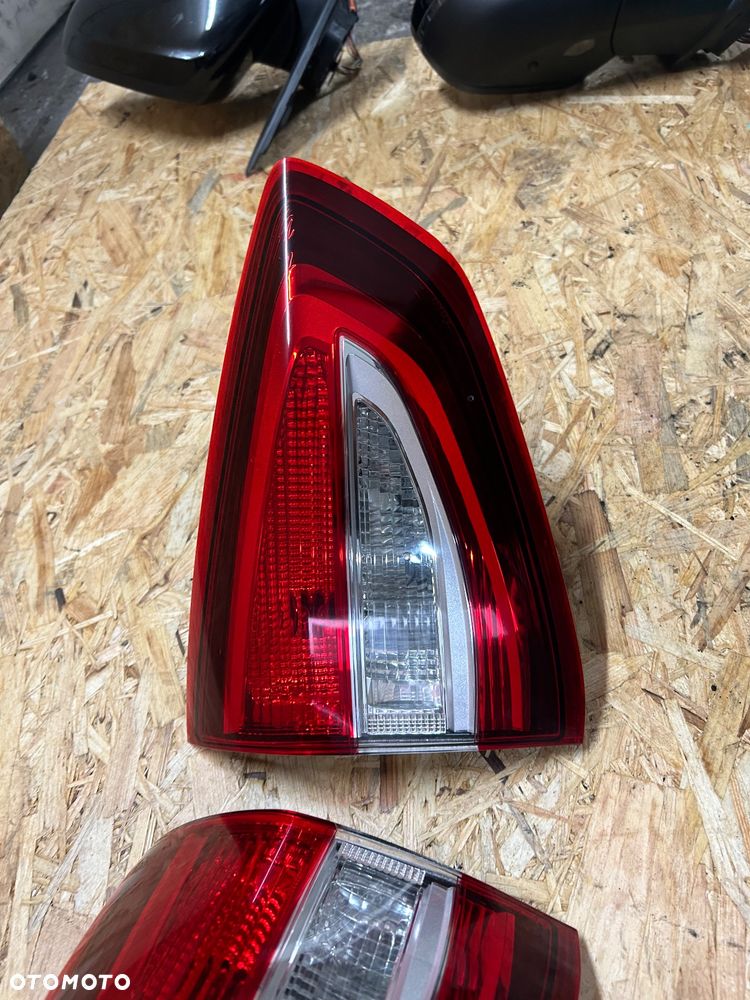 Ford C-max mk2 lift lampa z klapy lewy tył prawy tył F1CB13A603BC  F1CB13A602BC - 2