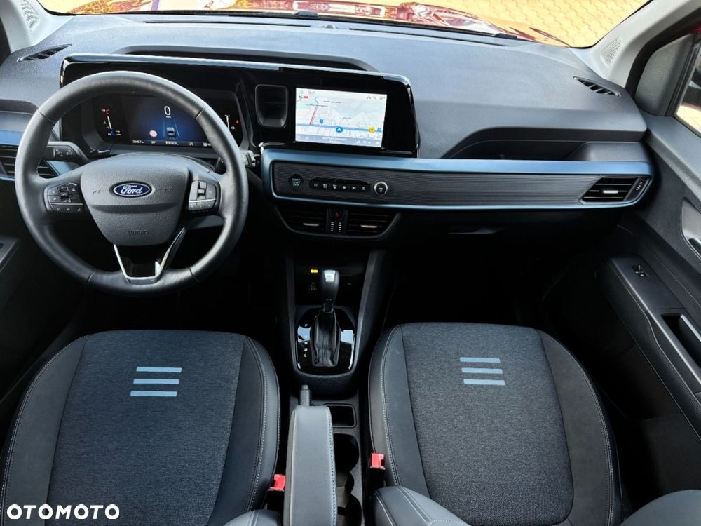 Ford Tourneo Courier - 16