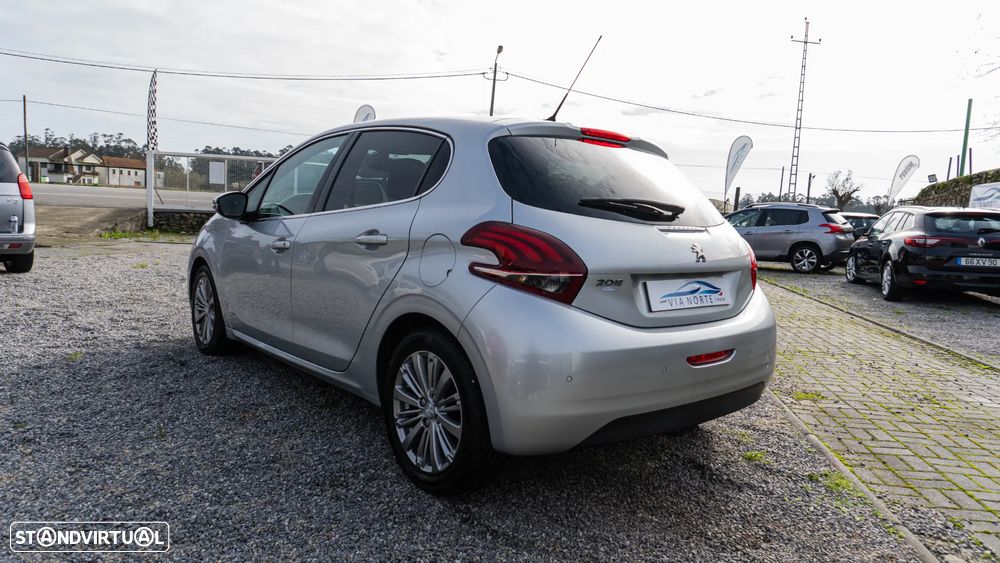 Peugeot 208 PureTech 82 Start & Stop Allure - 5