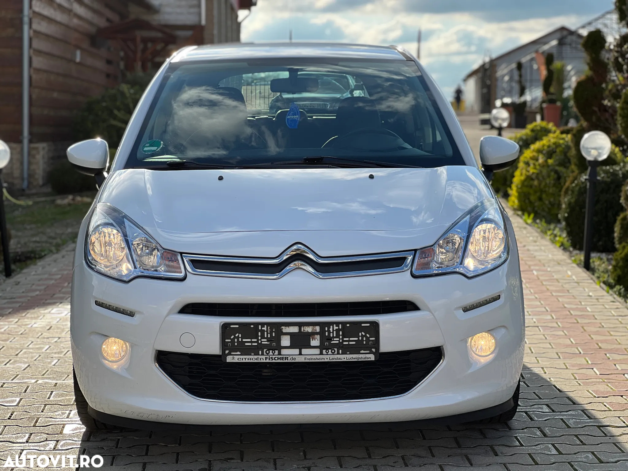 Citroën C3 1.2 PureTech BVM Feel - 9