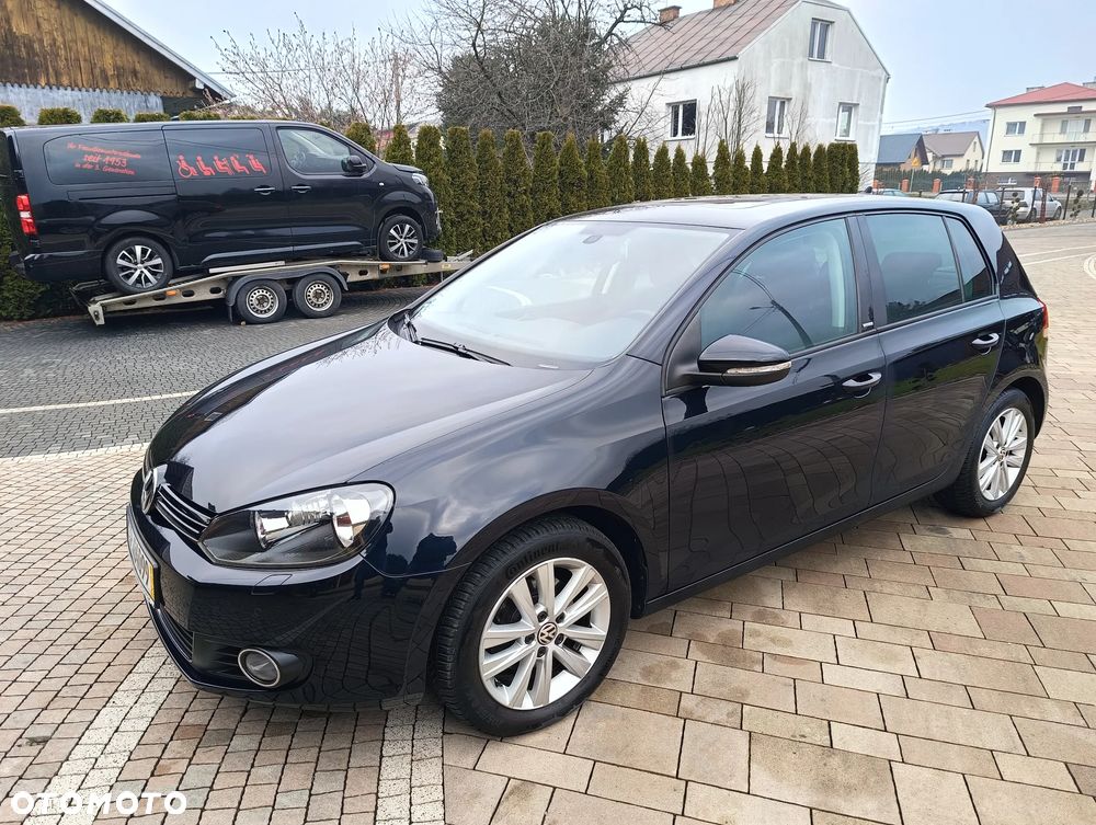 Volkswagen Golf 1.6 TDI DPF DSG Style - 9