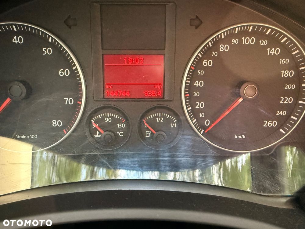 Volkswagen Golf 1.4 TSI Comfortline - 23