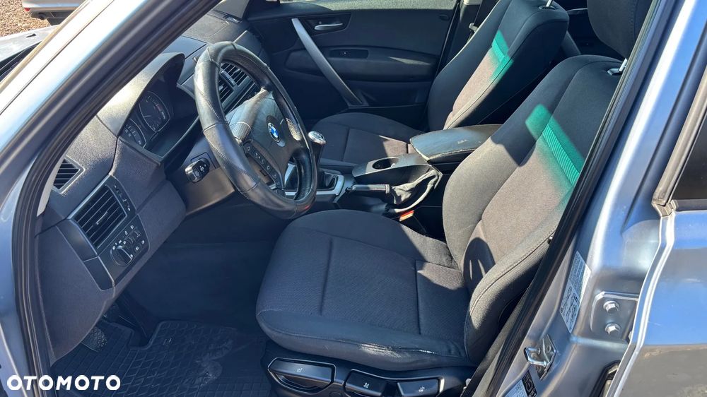 BMW X3 2.0d - 8