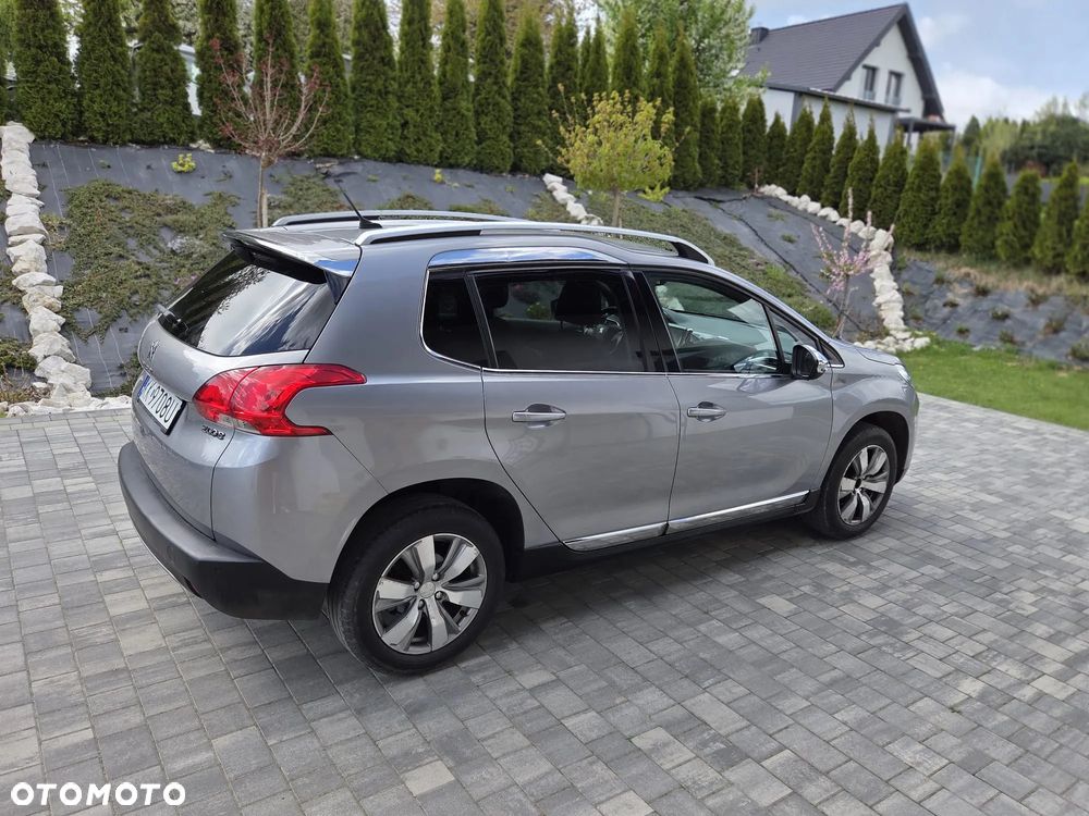 Peugeot 2008 1.2 VTi Allure - 17
