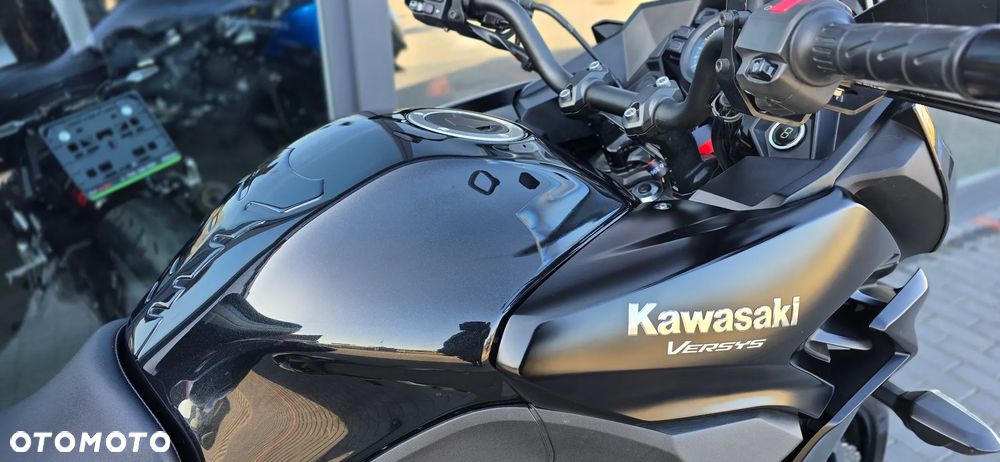 Kawasaki Versys 1000 - 11