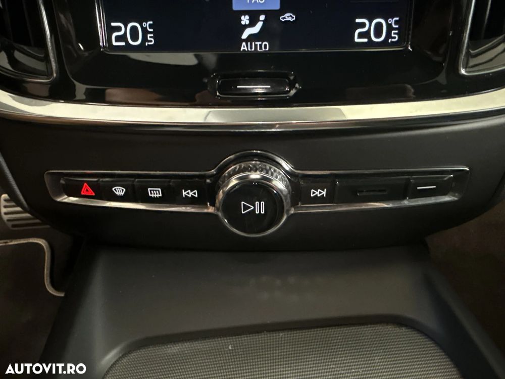 Volvo S60 T4 R-Design - 18