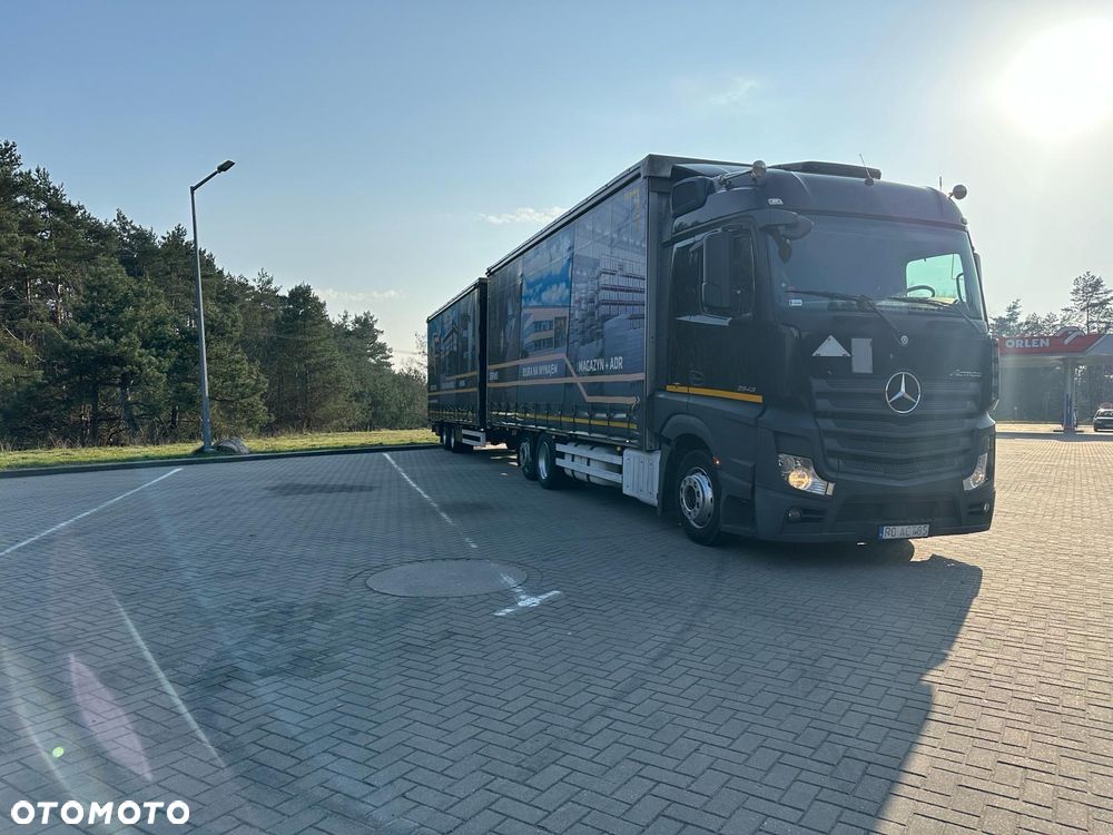 Mercedes-Benz 2543 - 8