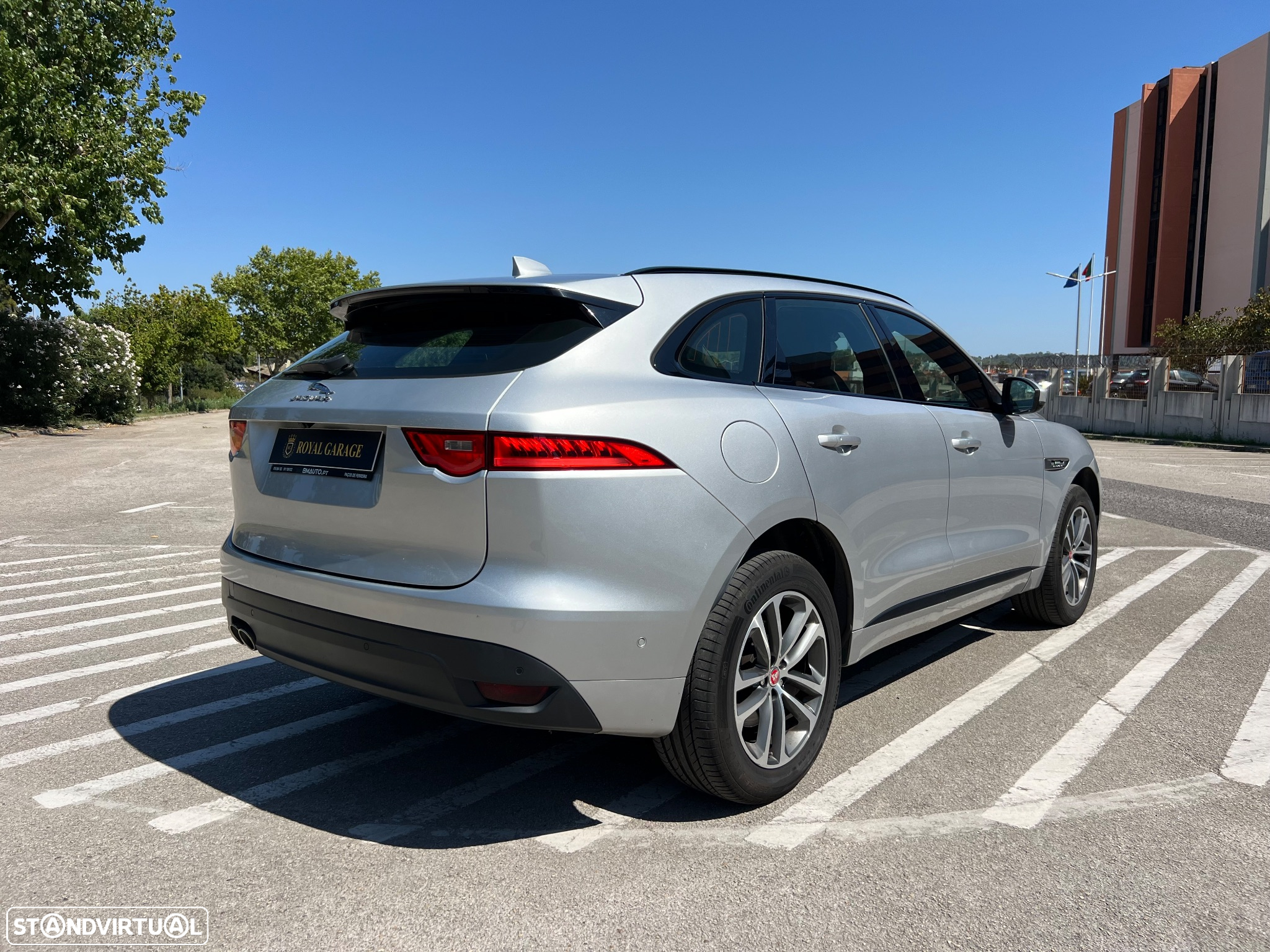 Jaguar F-Pace 2.0 i4D R-Sport Aut. - 6