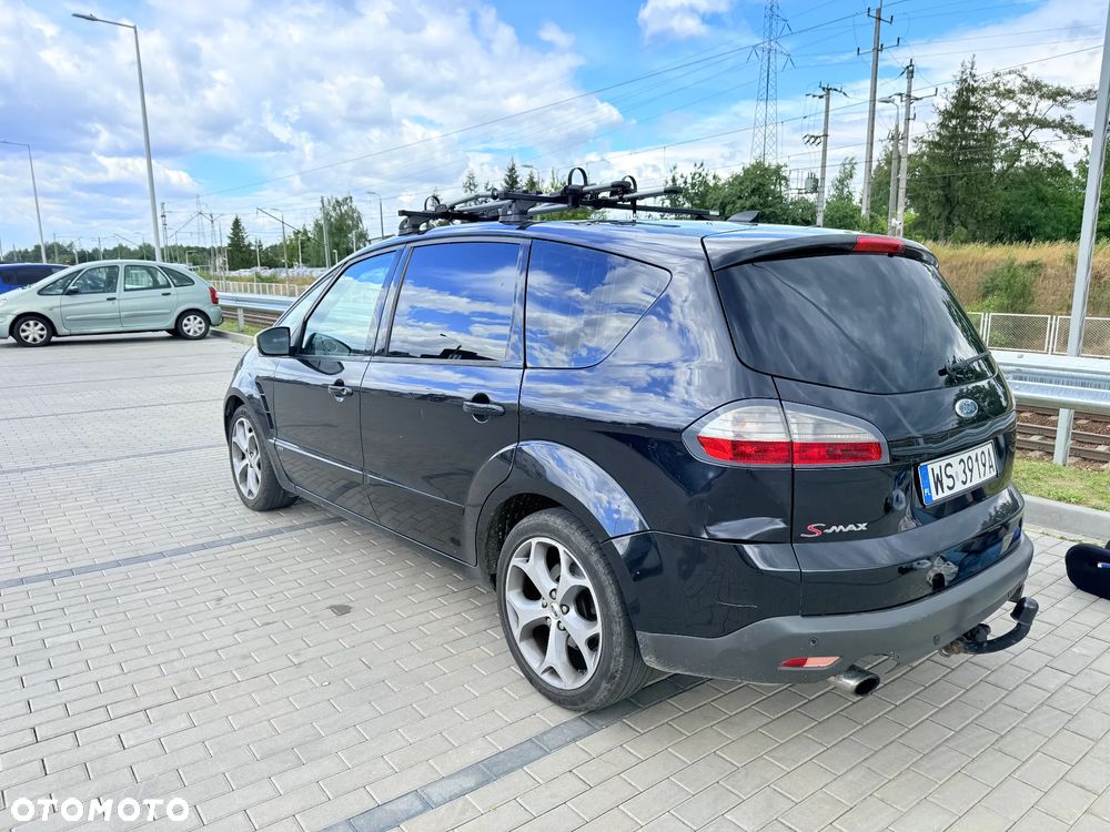 Ford S-Max - 8