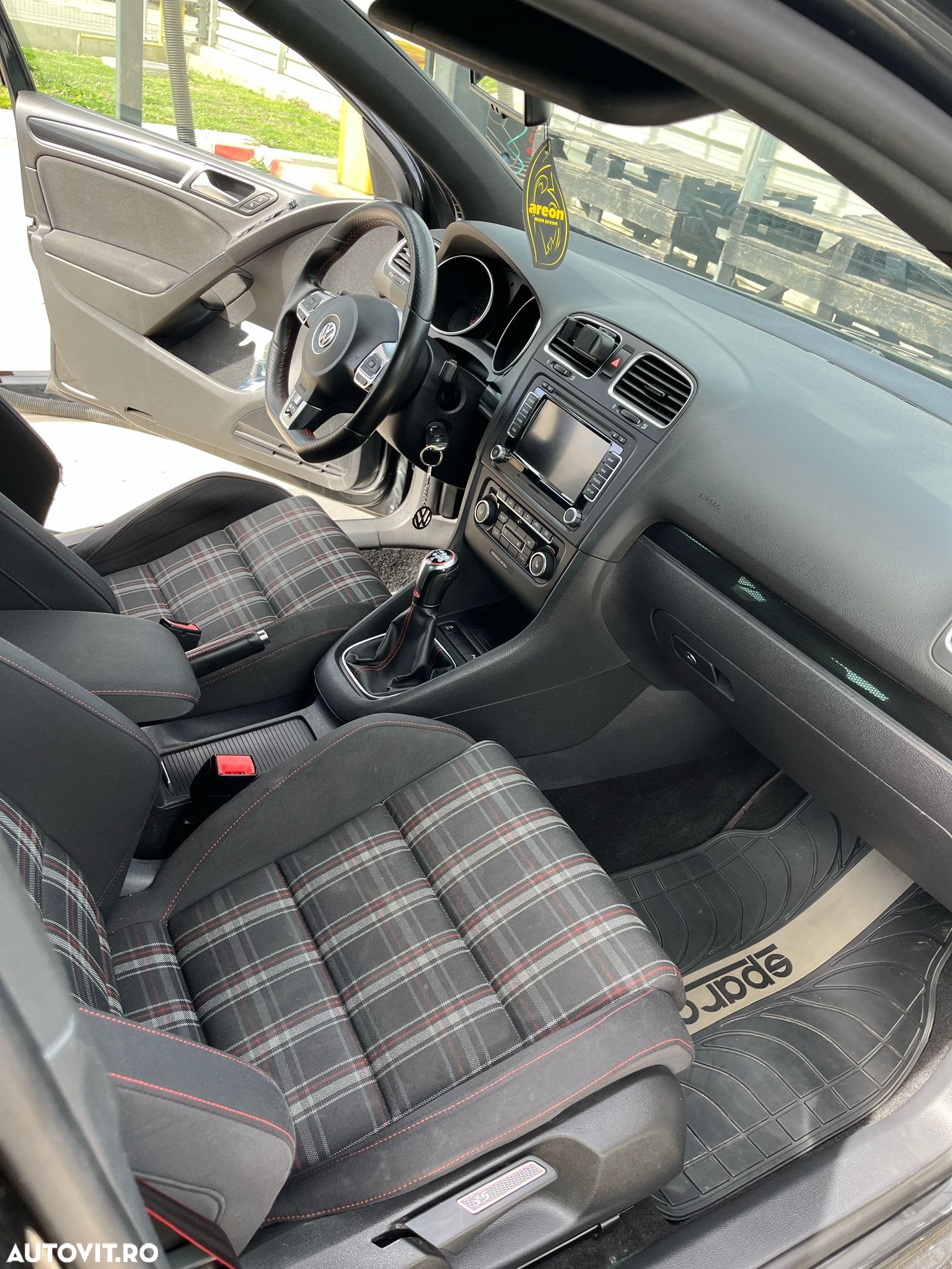 Volkswagen Golf 2.0 GTI Edition 35 - 2