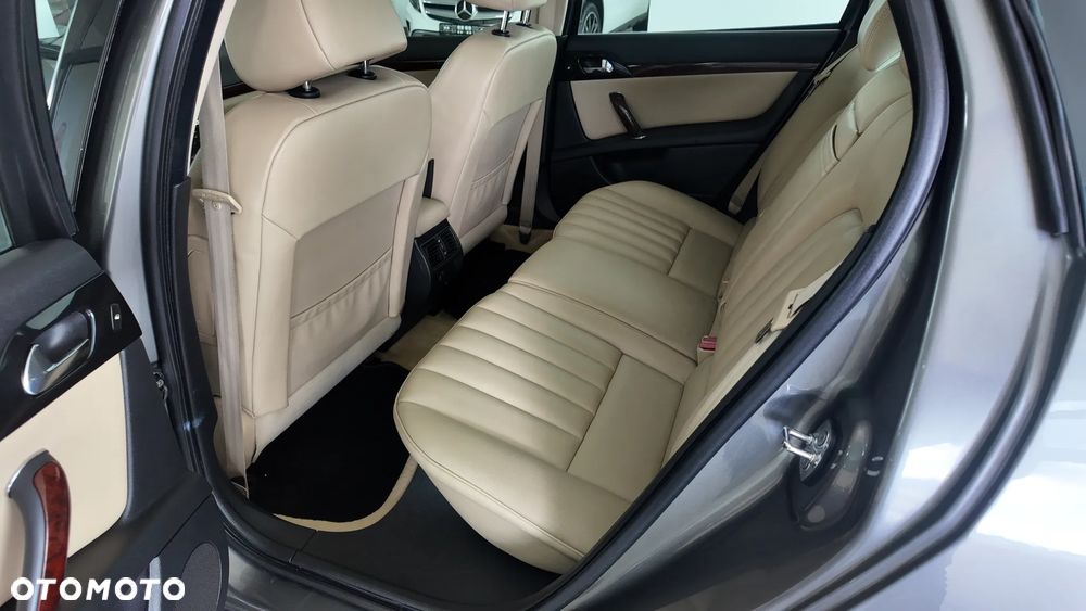 Peugeot 407 1.6 HDi Presence - 18