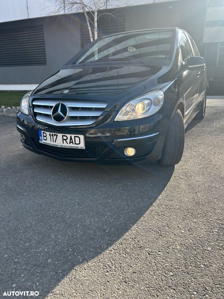 Mercedes-Benz B 200 - 21