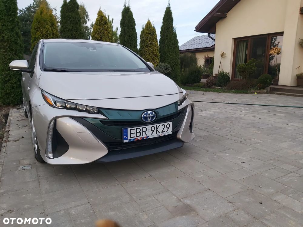 Toyota Prius - 2