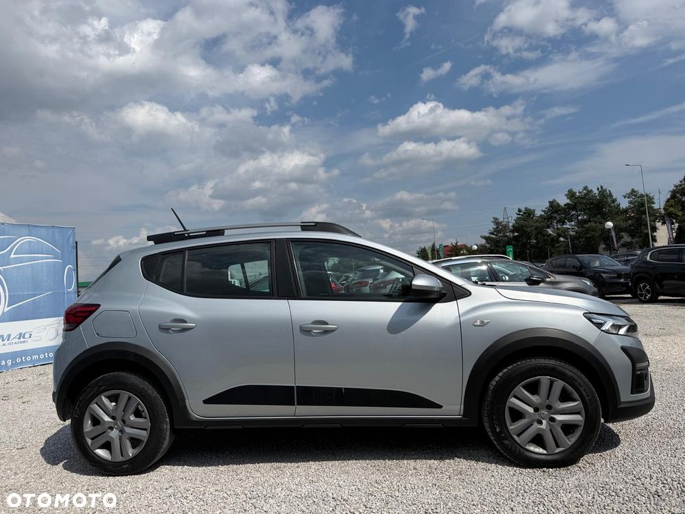 Dacia Sandero Stepway TCe 90 Essential - 5